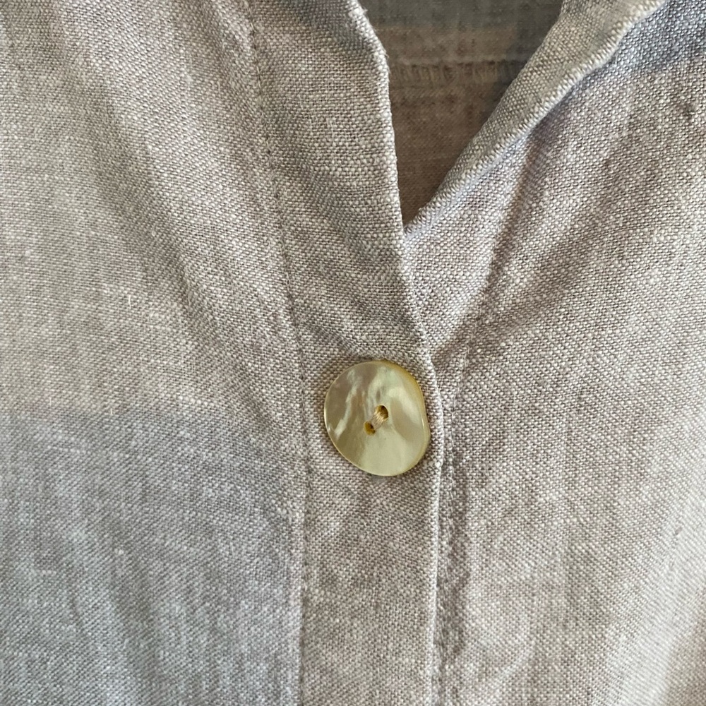 Habitat Light Gray Linen Blend Long Line Shirt - Picture 4 of 11